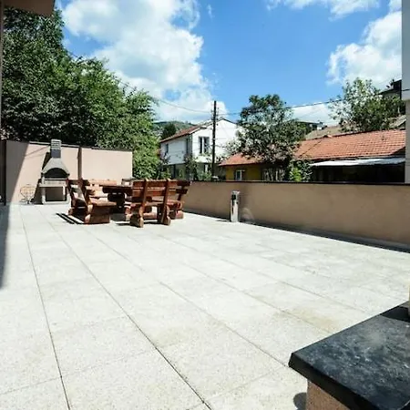 公寓 Tara - Center