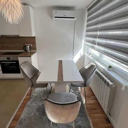 Tara - Center 塞拉耶佛